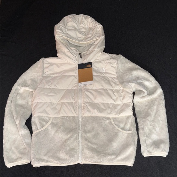 The North Face Other - The North Face Kids White Puffer Jacket